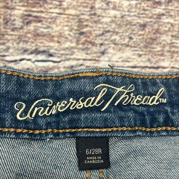 Universal Thread Blue Jean Shorts - Picture 3 of 3